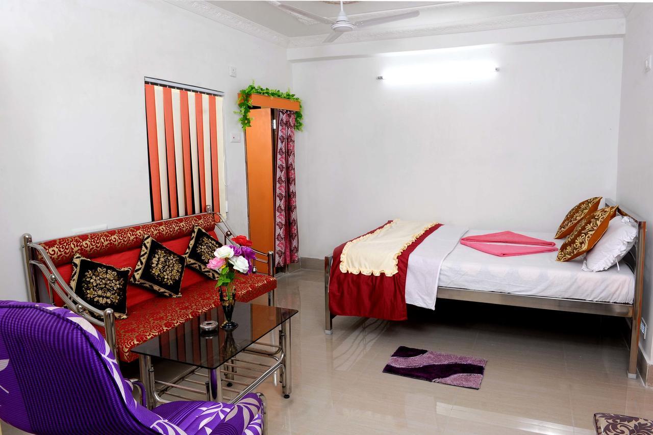Jayanti Hotel Tarapith Ngoại thất bức ảnh