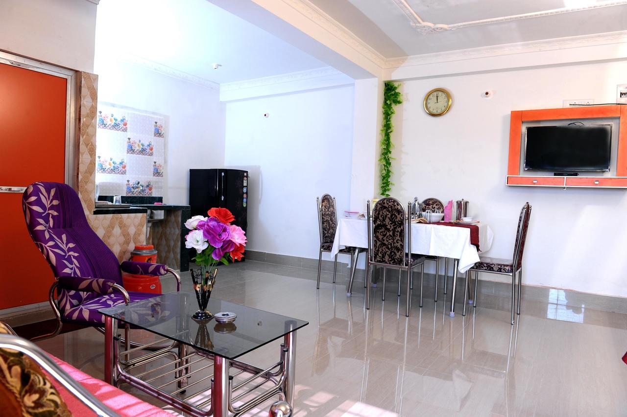Jayanti Hotel Tarapith Ngoại thất bức ảnh